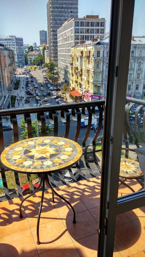 Апартаменты На Бассейной Kiev Bagian luar foto