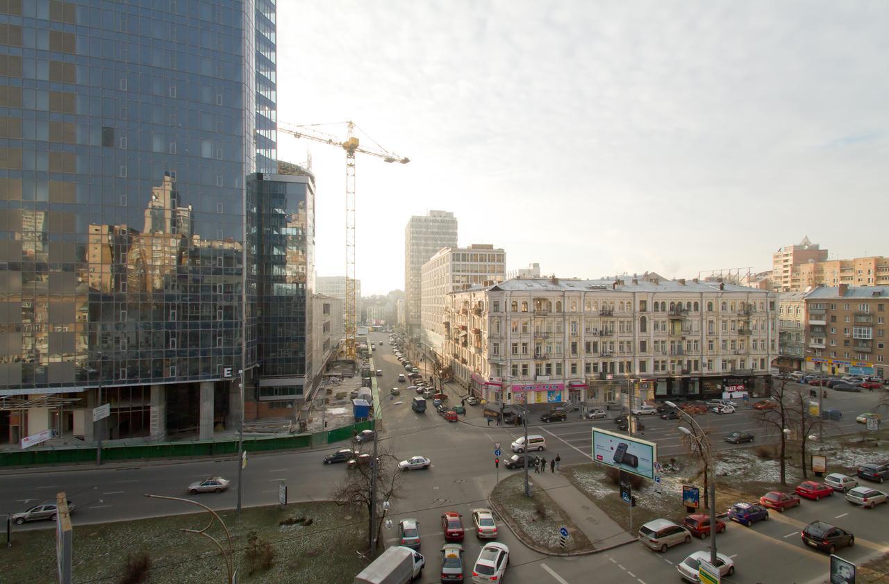 Апартаменты На Бассейной Kiev Bagian luar foto